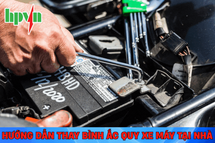 Cách Thay Bình Ắc Quy Xe Máy Tại Nhà Nhanh Gọn, Chi Tiết