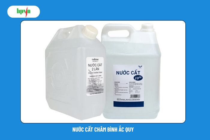 Nước cất ch&acirc;m b&igrave;nh ắc quy&nbsp;